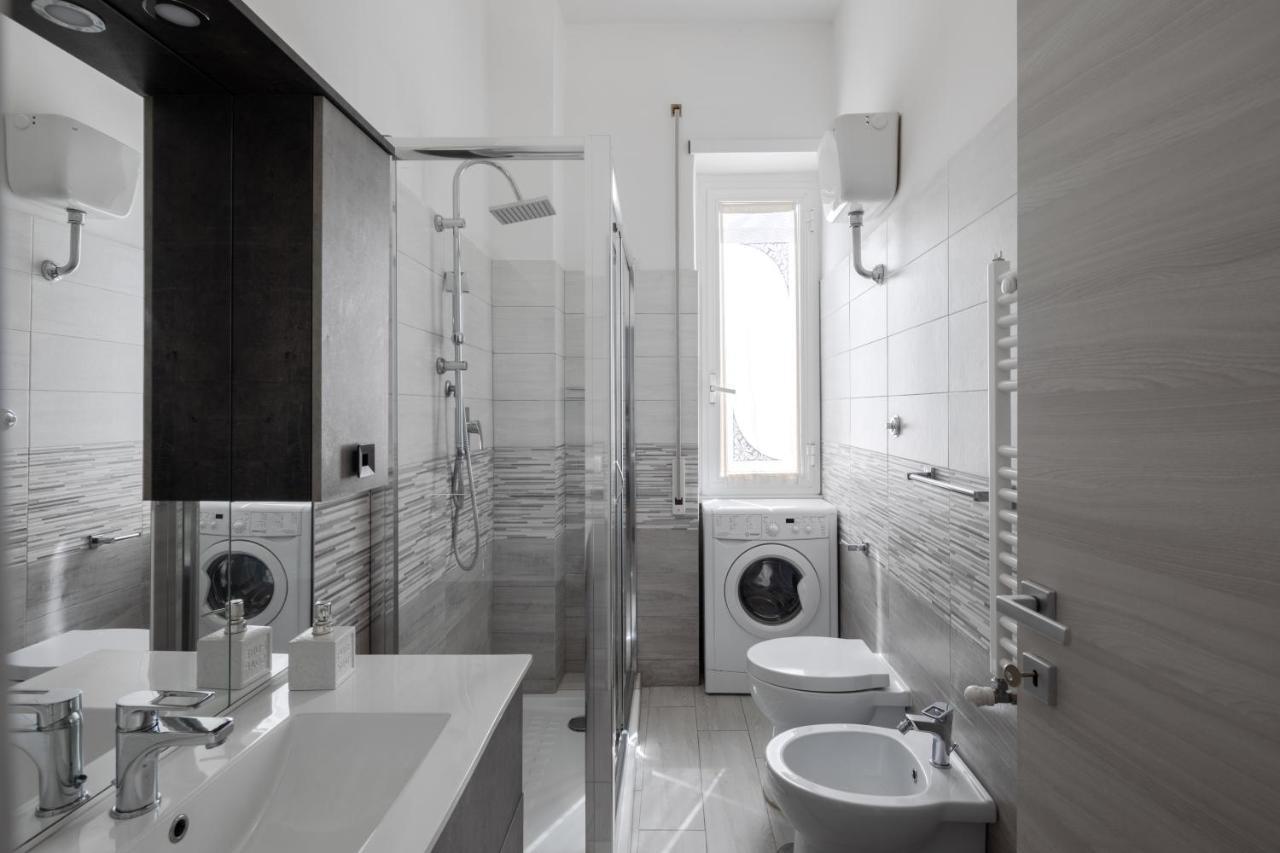 Per 4, Metro C Alessandrino, Wi-fi, A/c Apartment *